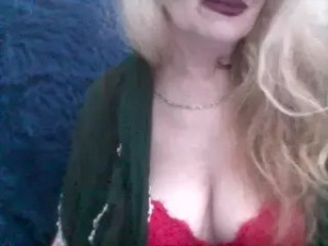 Watch CarlyTreat recorded live streams from Stripchat on 2025/03/27, Cam Archive