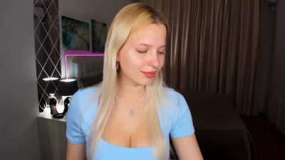 Watch AliceJuly recorded live streams from Stripchat on 2025/03/27, Cam Archive