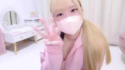 Watch MAIKA_pyon recorded live streams from Stripchat on 2025/03/27, Cam Archive