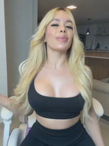 Watch Alison_Diaz17 recorded live streams from Stripchat on 2025/03/28, Cam Archive