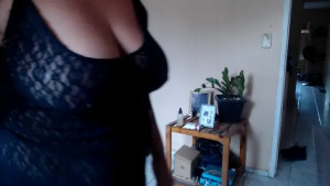 Holli_would