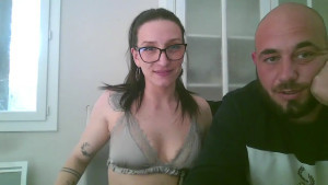 Watch couplefunchaud1 recorded live streams from CAM4 on 2025/03/28, Cam Archive