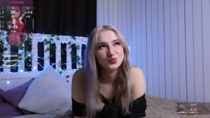 Watch BonnieFunnell recorded live streams from Stripchat on 2025/03/28, Cam Archive