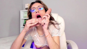 Watch bulma_bambina_ recorded live streams from Chaturbate on 2025/03/28, Cam Archive