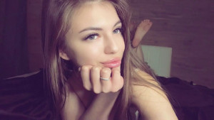 Watch aryamirelle recorded live streams from Chaturbate on 2025/03/28, Cam Archive
