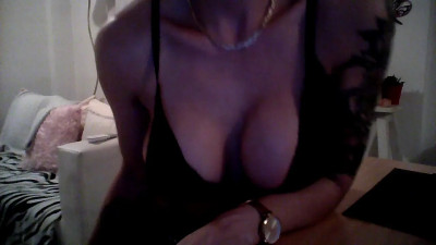 Watch julyxxx2025 recorded live streams from CAM4 on 2025/03/29, Cam Archive