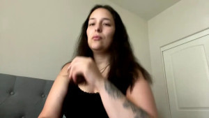 Watch haileyrose_s recorded live streams from Chaturbate on 2025/03/29, Cam Archive
