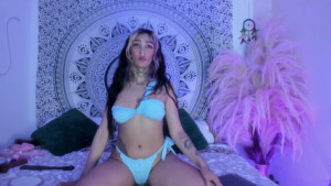 Watch shurttylegran recorded live streams from Chaturbate on 2025/03/29, Cam Archive