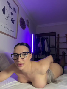 Watch Vivien_ recorded live streams from BongaCams on 2025/03/29, Cam Archive