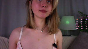 Watch ElviaHickmott recorded live streams from CAM4 on 2025/03/30, Cam Archive