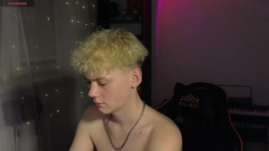 Watch kirill_20_cm recorded live streams from Chaturbate on 2025/03/30, Cam Archive