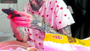 Watch _feralberry__ recorded live streams from Chaturbate on 2025/03/30, Cam Archive