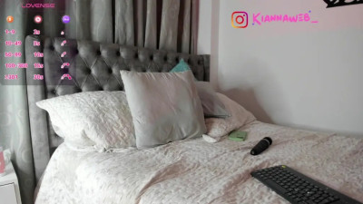 Watch Kianna__ recorded live streams from Stripchat on 2025/03/30, Cam Archive