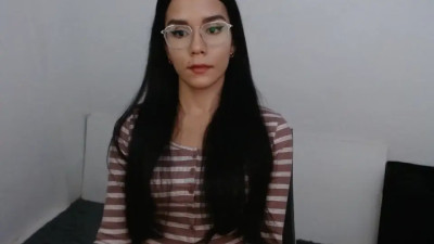 Watch la_vecina recorded live streams from Chaturbate on 2025/03/30, Cam Archive