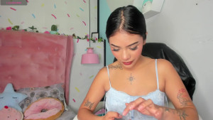 Watch Giovanna_oliveira recorded live streams from Stripchat on 2025/04/01, Cam Archive