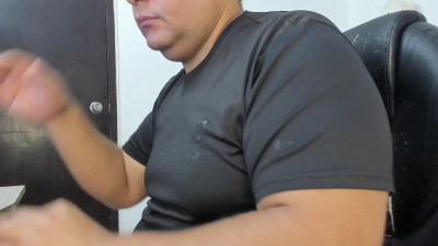 Watch bighotguycb recorded live streams from Chaturbate on 2025/04/01, Cam Archive