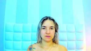 Watch teresasroom_ recorded live streams from CAM4 on 2025/04/01, Cam Archive