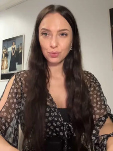 Watch Chrisberry recorded live streams from Stripchat on 2025/04/01, Cam Archive