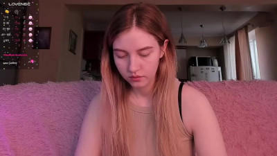 Watch ksuhesa recorded live streams from Chaturbate on 2025/04/01, Cam Archive