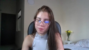 Watch veronicamiller22 recorded live streams from Chaturbate on 2025/04/03, Cam Archive