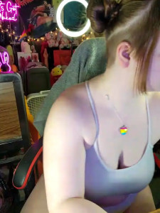 Watch VelvetDiablo recorded live streams from Stripchat on 2025/04/03, Cam Archive