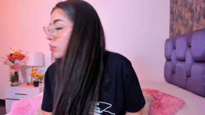 Watch isabelaangell recorded live streams from Chaturbate on 2025/04/04, Cam Archive