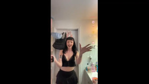 Watch laylajupiter recorded live streams from Chaturbate on 2025/04/05, Cam Archive