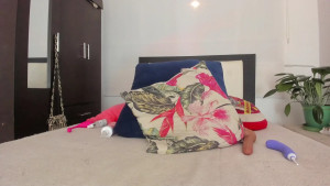 Watch melaniie_roussel recorded live streams from Chaturbate on 2025/04/05, Cam Archive