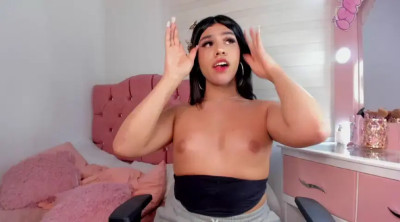 Watch MIA_YOURHOTTIE recorded live streams from Stripchat on 2025/04/05, Cam Archive