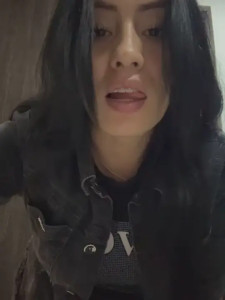 Watch Sara_luna_ recorded live streams from Stripchat on 2025/04/05, Cam Archive