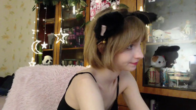 Watch cloudgirrl recorded live streams from Stripchat on 2025/04/06, Cam Archive