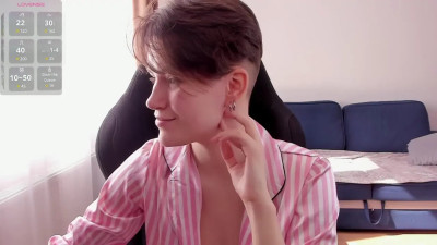 Watch jessielunton recorded live streams from Chaturbate on 2025/04/06, Cam Archive