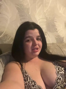 Watch PrettyPaigee recorded live streams from Stripchat on 2025/04/07, Cam Archive