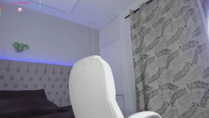 Watch emiliana_rios recorded live streams from Chaturbate on 2025/04/07, Cam Archive