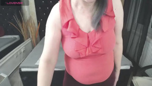 Watch Lilly_hott recorded live streams from Stripchat on 2025/04/08, Cam Archive