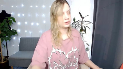 Watch sexynadins recorded live streams from Chaturbate on 2025/04/09, Cam Archive