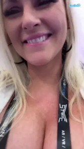 Watch alenacroft recorded live streams from Camsoda on 2025/04/09, Cam Archive