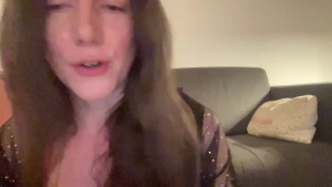 Watch douce_et_feu recorded live streams from CAM4 on 2025/04/06, Cam Archive