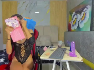 Watch RosarioJoness recorded live streams from Stripchat on 2025/04/14, Cam Archive