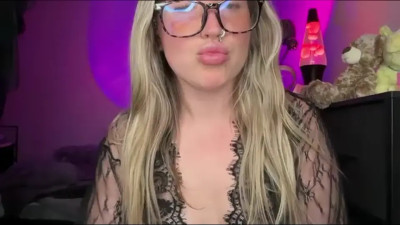 Watch baddiejess618433 recorded live streams from Chaturbate on 2025/04/14, Cam Archive