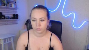 hollyBB