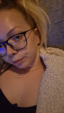 Watch QueenOfLuxury recorded live streams from CAM4 on 2025/04/14, Cam Archive