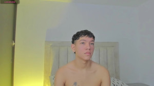 Watch Julianrosse_ recorded live streams from CAM4 on 2025/04/15, Cam Archive