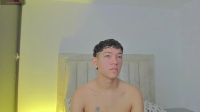 Watch Julianrosse_ recorded live streams from CAM4 on 2025/04/15, Cam Archive