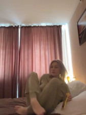 Watch BluesCarmen recorded live streams from Stripchat on 2025/04/17, Cam Archive