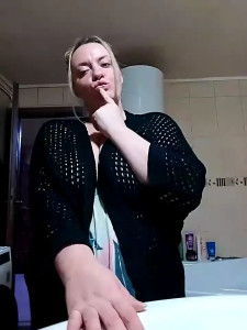 Watch Hotmilfymom recorded live streams from Stripchat on 2025/04/17, Cam Archive