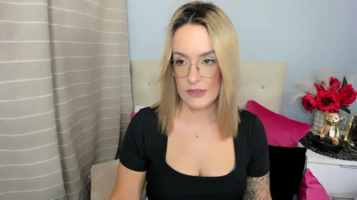 Watch MollyHoney recorded live streams from CAM4 on 2025/04/17, Cam Archive