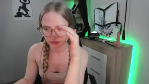 Watch NancyHottie recorded live streams from Stripchat on 2025/04/18, Cam Archive