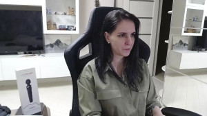 Watch irwi_tomboy recorded live streams from Chaturbate on 2025/04/22, Cam Archive