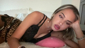 Watch novaxofox recorded live streams from Chaturbate on 2025/04/23, Cam Archive